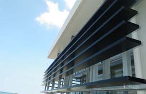 外部アルミルーバー